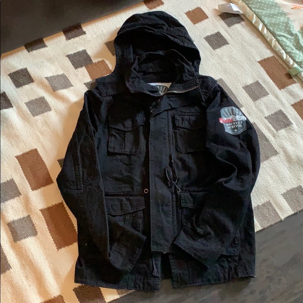 Authentic-Coors Light mountain survival jacket